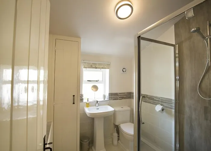 Bramwood * Pickering